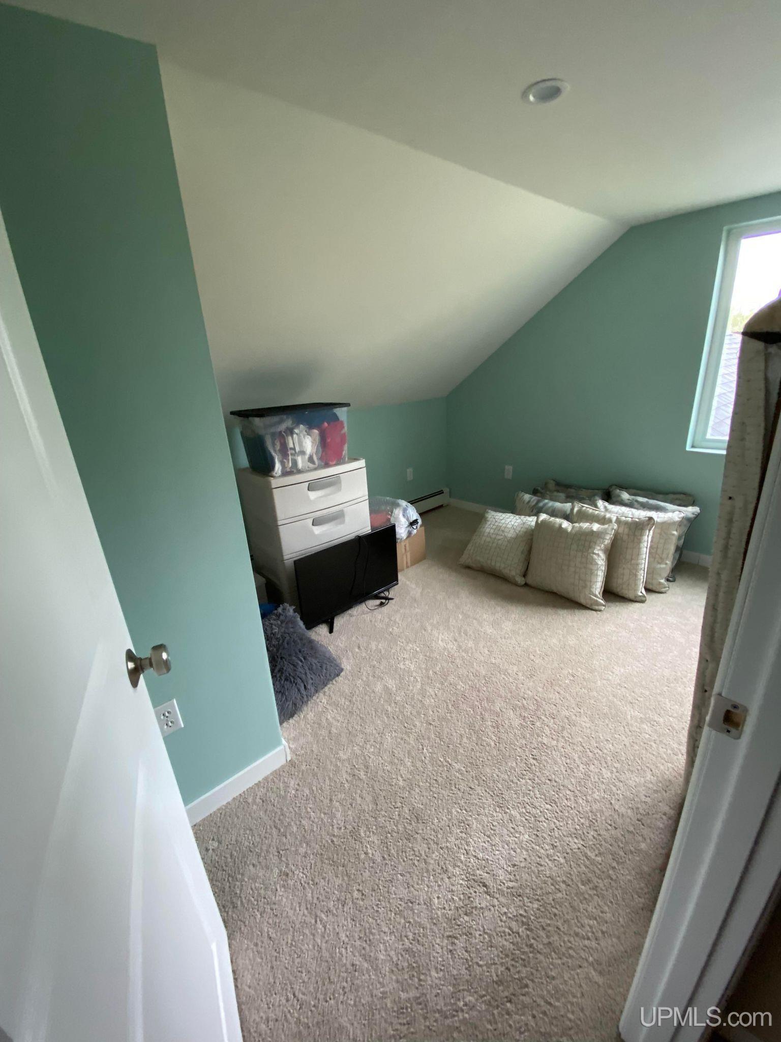 6890 L Road Escanaba, MI 49829 - Photo 8 of 18 Gallery Image 8