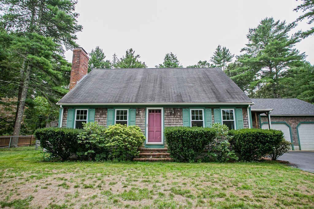 36 Morton Road Freetown, MA 02717 - Photo 7 of 40 a view of a house with garden and yard