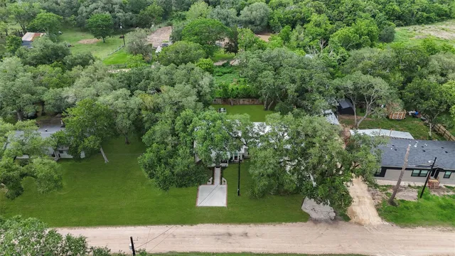 $325,000 | 35 Bounty, Palacios, TX 77465