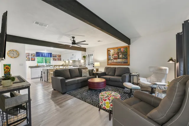 $325,000 | 35 Bounty, Palacios, TX 77465