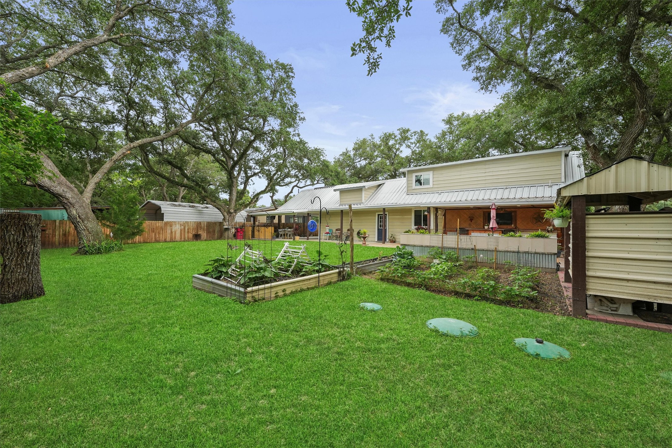 35 Bounty Palacios, TX 77465 - Photo 6 of 35 a front view of house with yard and green space