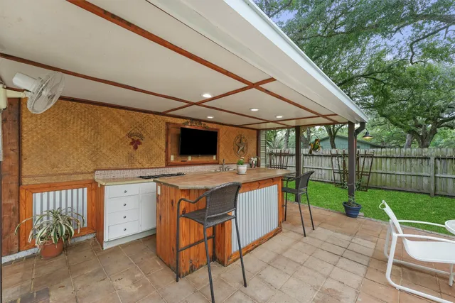 $325,000 | 35 Bounty, Palacios, TX 77465