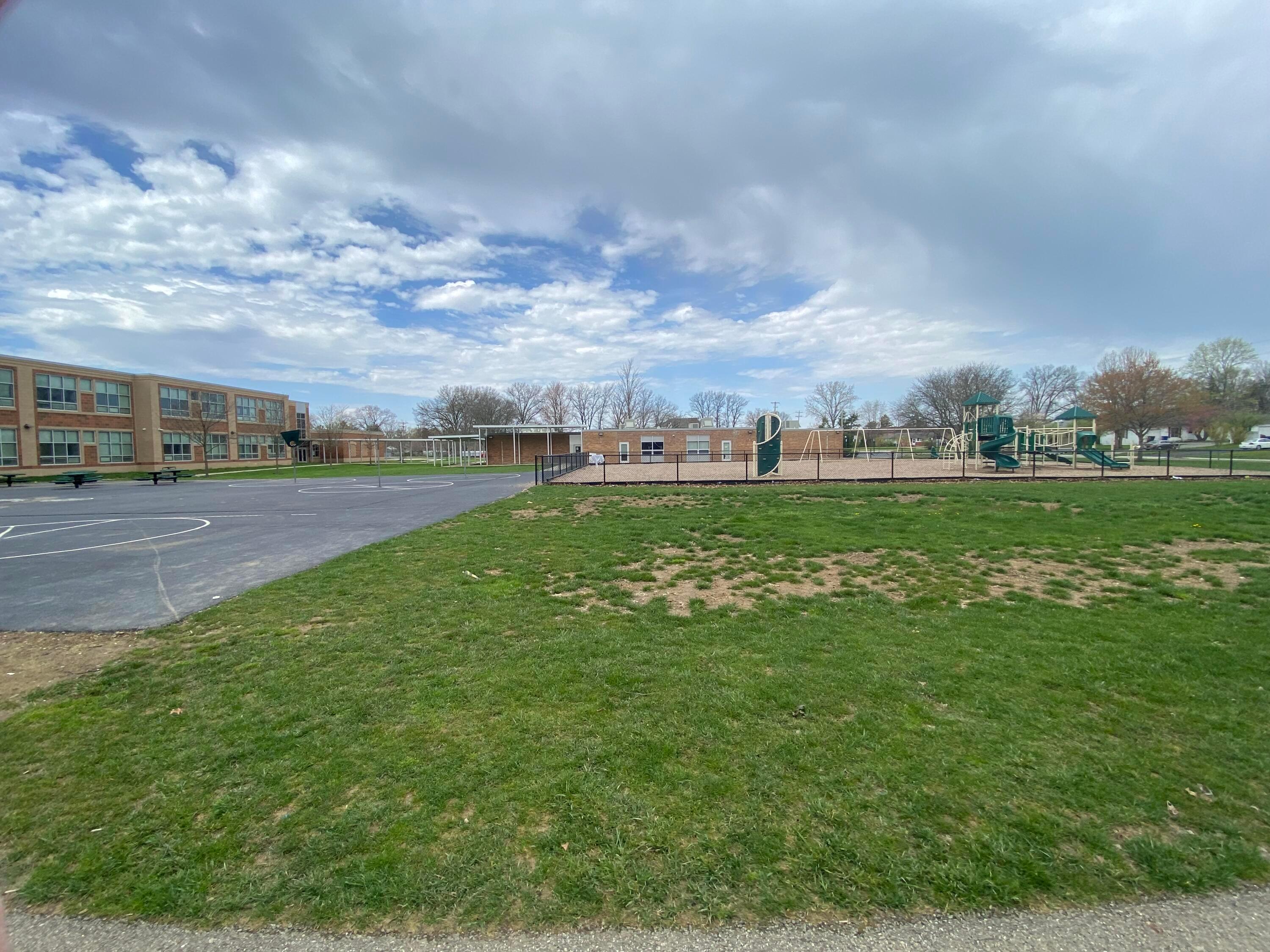 909 Exeter Road Columbus, OH 43213 - Photo 37 of 38 https://www.wcsrams.org/kaeavenueelementary_home.aspx