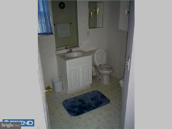 34 Spring Lane Edgewater Park, NJ 08010 - Photo 7 of 12 Bedroom - Main