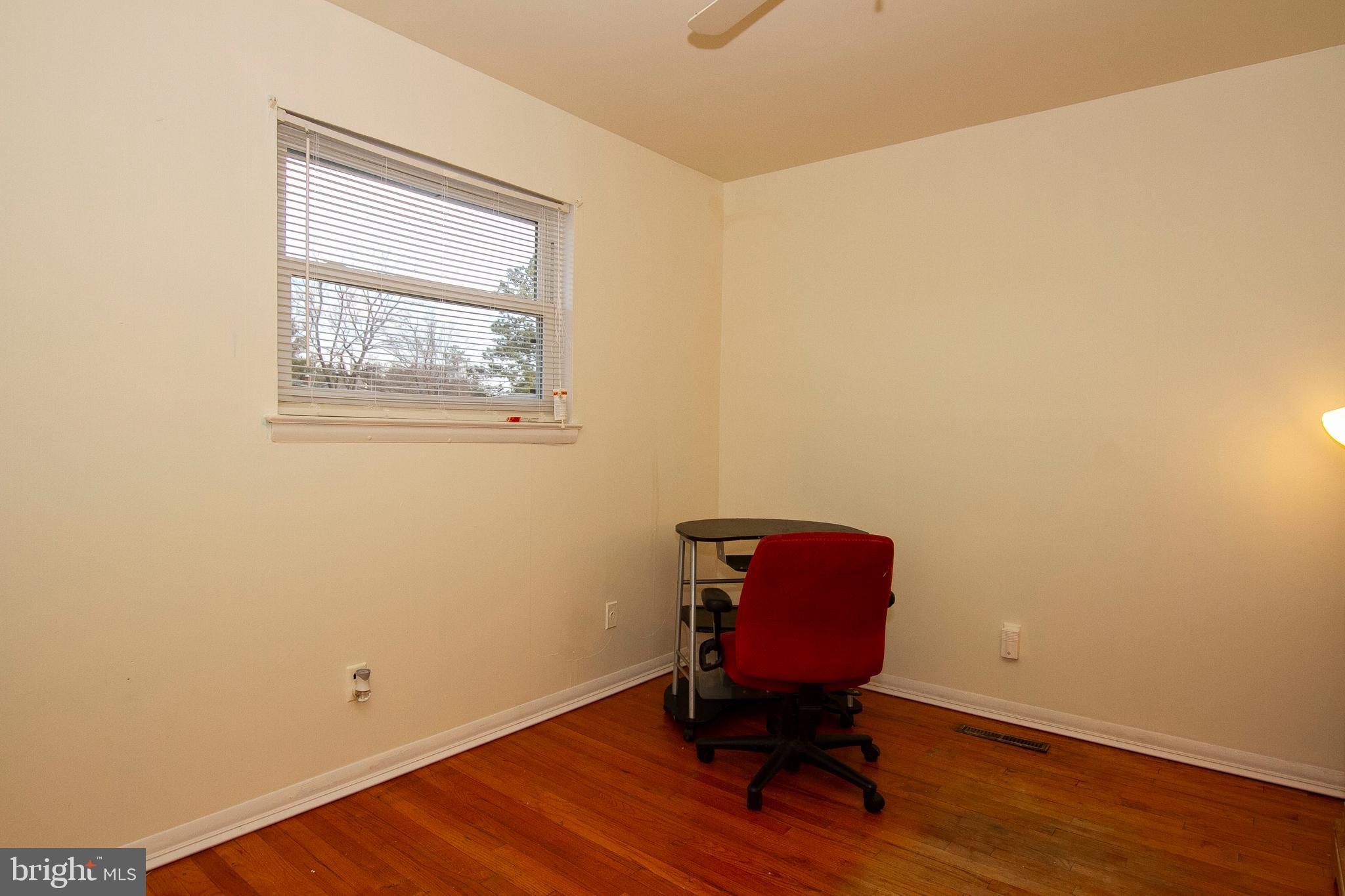3909 Setonhurst Road Baltimore, MD 21208 - Photo 22 of 29