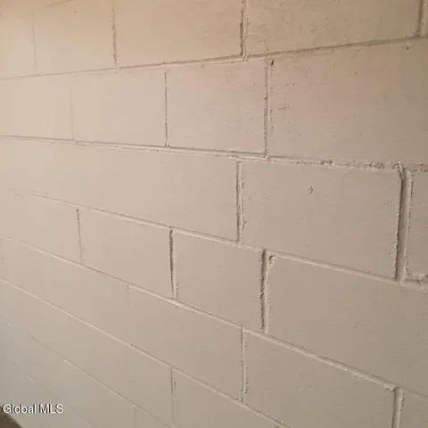 $1,900 | 7 A Elgin Street, Colonie, NY 12205