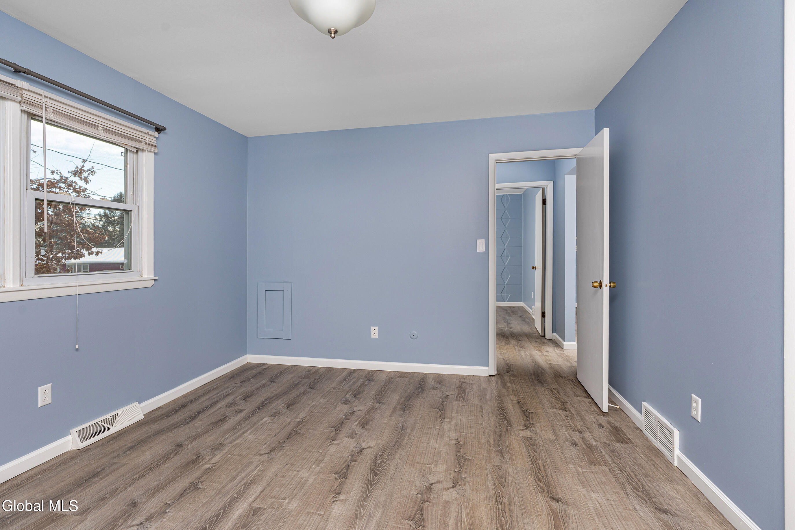 7 A Elgin Street Colonie, NY 12205 - Photo 15 of 44 018-7A-Elgin-St