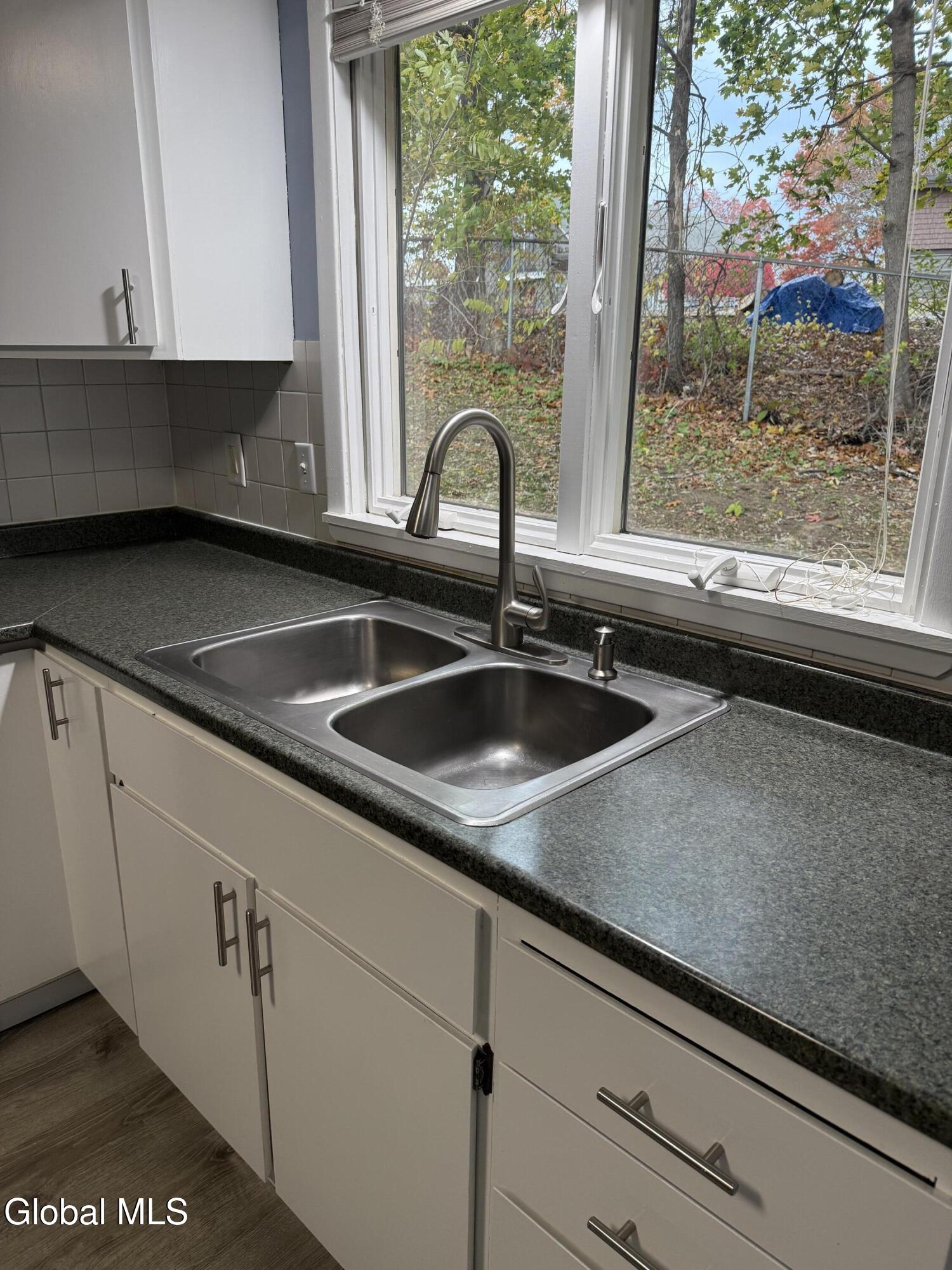 7 A Elgin Street Colonie, NY 12205 - Photo 18 of 44 IMG_6107