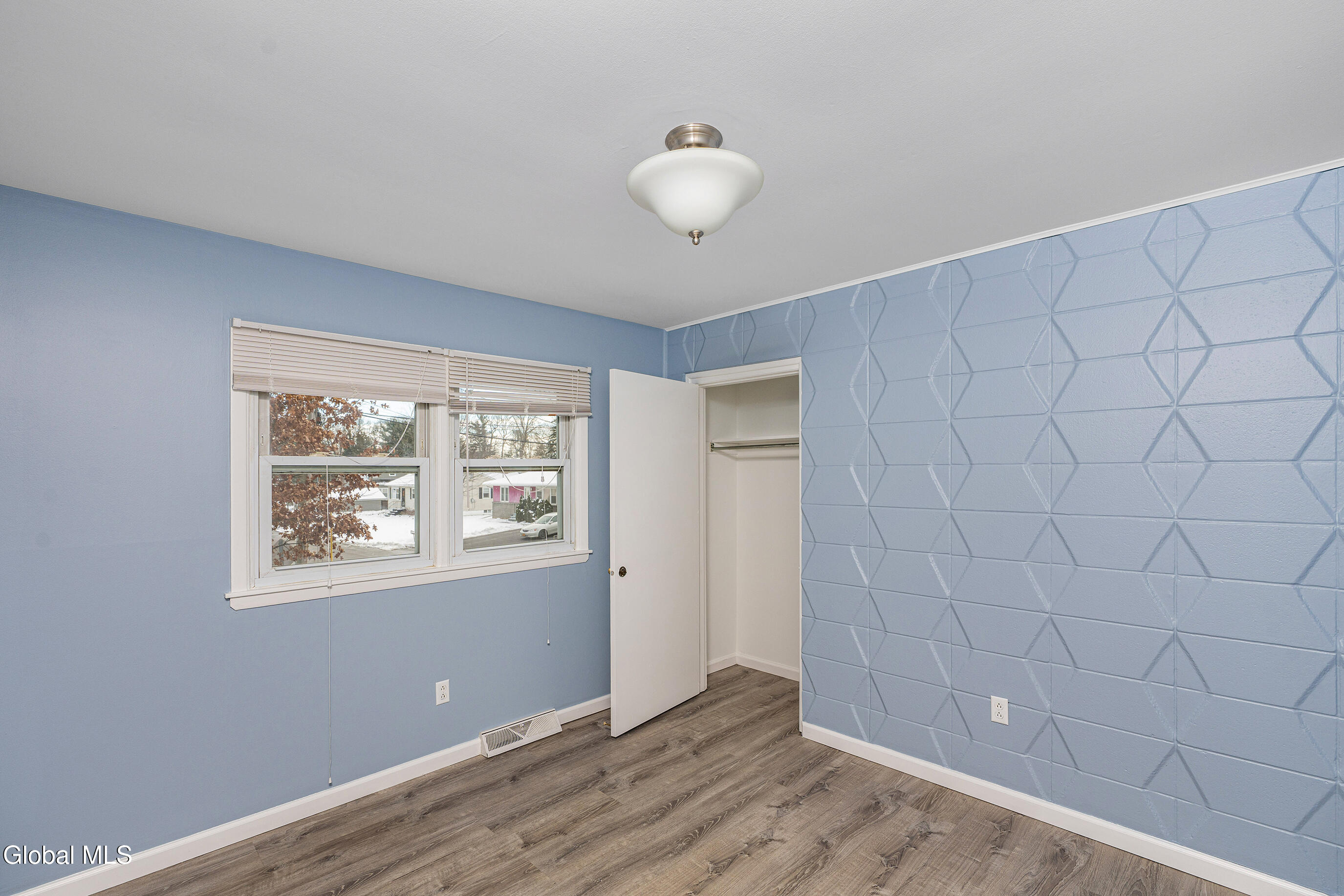 7 A Elgin Street Colonie, NY 12205 - Photo 33 of 44 021-7A-Elgin-St