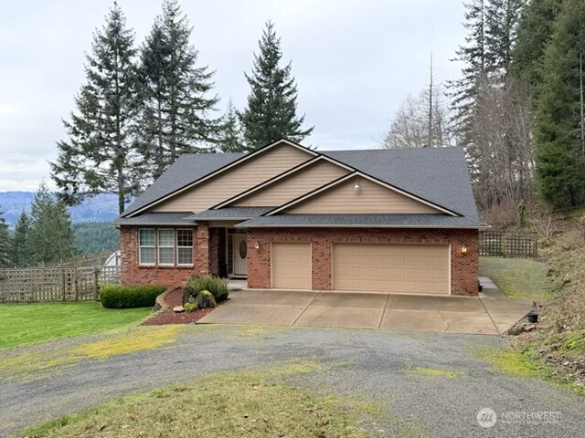 255 Astro Drive Kelso, WA 98626 - Photo 2 of 37