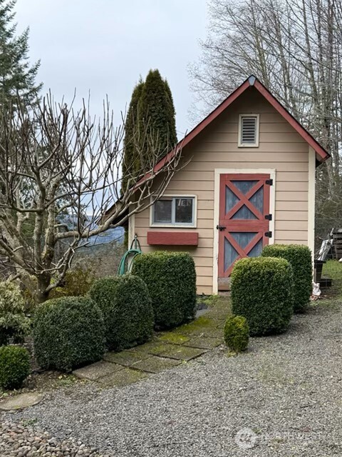 255 Astro Drive Kelso, WA 98626 - Photo 30 of 37