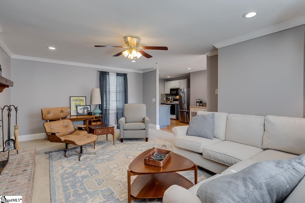 90 Stallings Road Taylors, SC 29687 - Photo 12 of 36