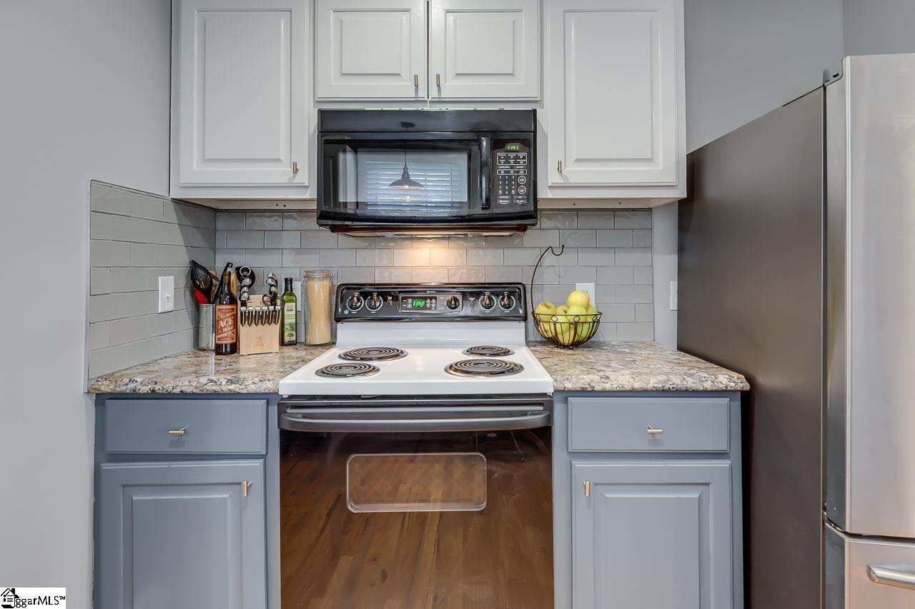 90 Stallings Road Taylors, SC 29687 - Photo 16 of 36