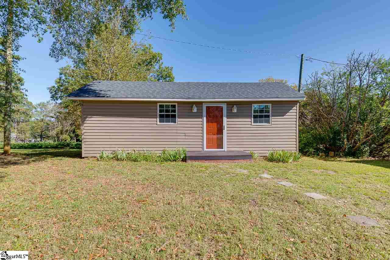 90 Stallings Road Taylors, SC 29687 - Photo 27 of 36
