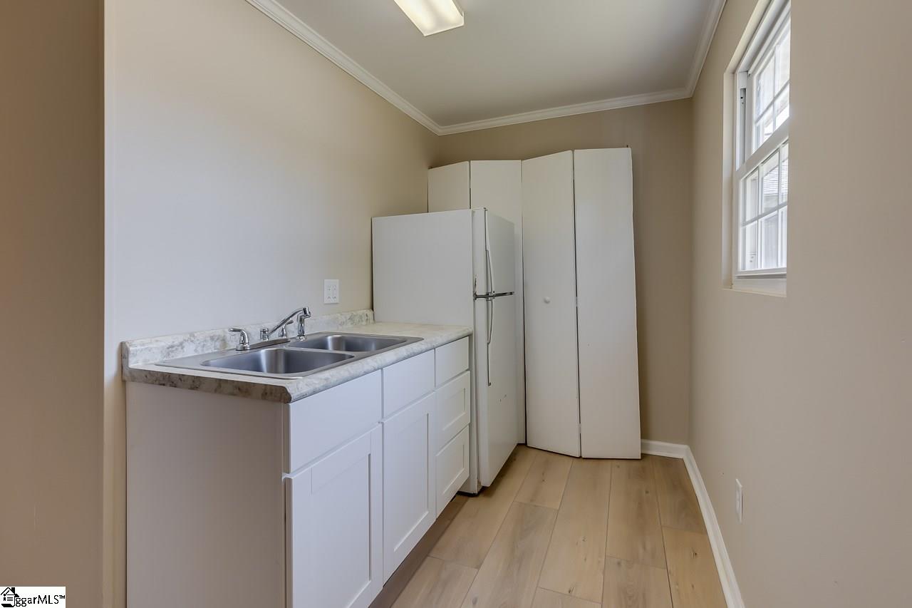 90 Stallings Road Taylors, SC 29687 - Photo 28 of 36