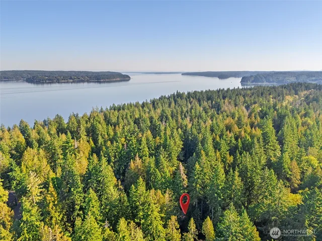 $370,000 | 625 East Pointes Drive West, Shelton, WA 98584