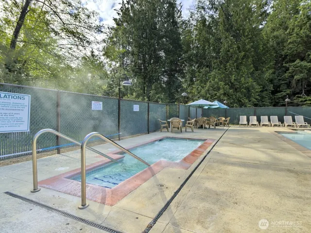 $370,000 | 625 East Pointes Drive West, Shelton, WA 98584