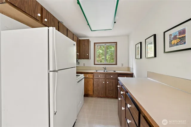 $370,000 | 625 East Pointes Drive West, Shelton, WA 98584