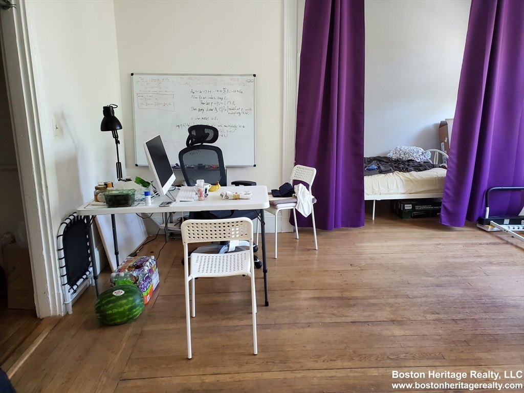 331 Huntington Avenue, Unit 52 Boston, MA 02115 - Photo 3 of 5