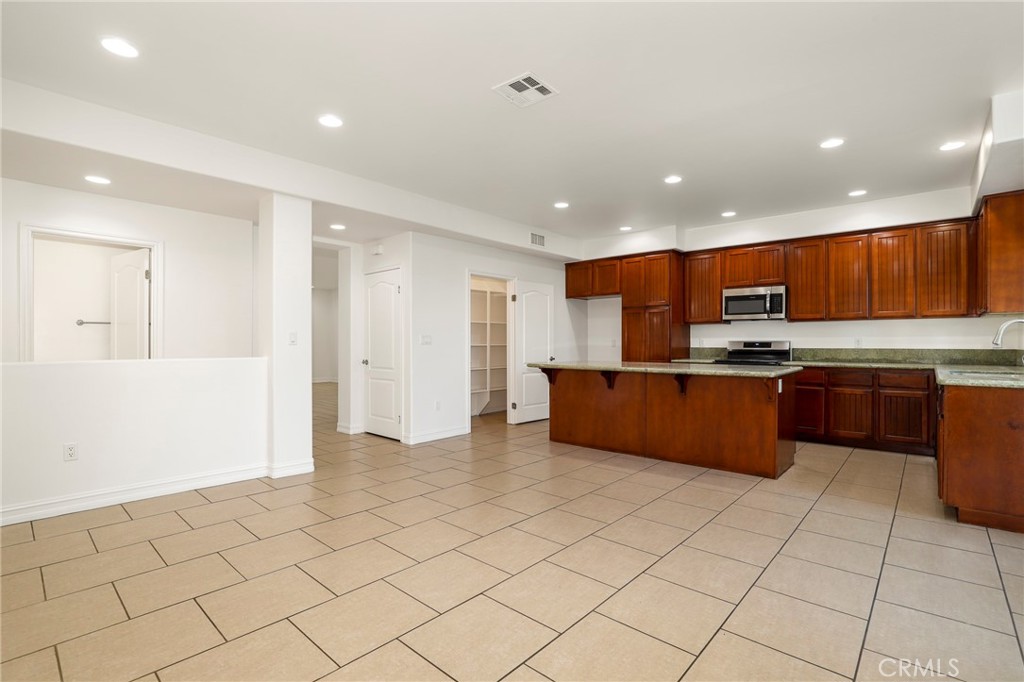 11215 Wilbur Avenue Porter Ranch, CA 91326 - Photo 14 of 46