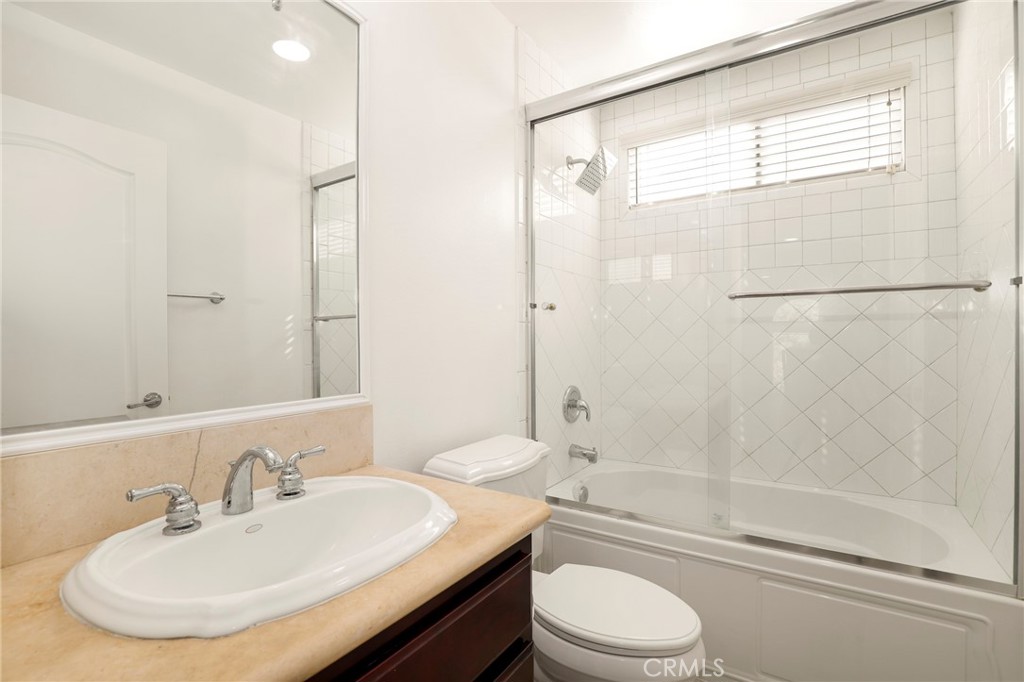 11215 Wilbur Avenue Porter Ranch, CA 91326 - Photo 27 of 46