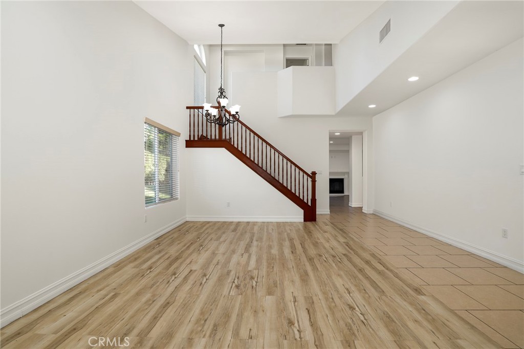 11215 Wilbur Avenue Porter Ranch, CA 91326 - Photo 9 of 46