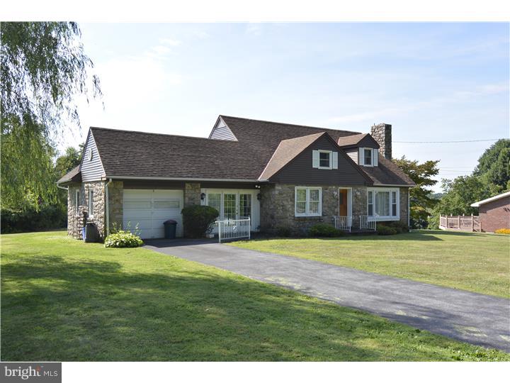 4931 Oley Turnpike Road Reading, PA 19606 - Photo 2 of 25 Gallery Image 2