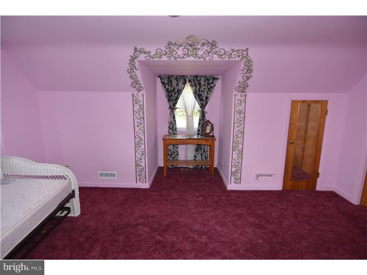 4931 Oley Turnpike Road Reading, PA 19606 - Photo 14 of 25 Gallery Image 14