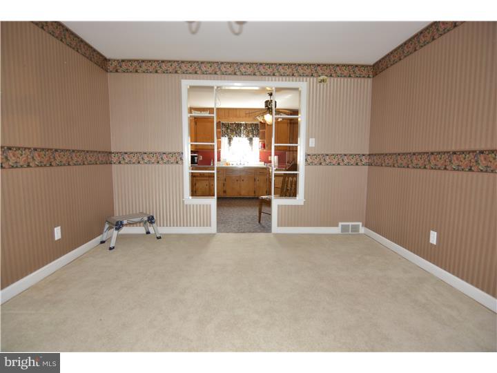 4931 Oley Turnpike Road Reading, PA 19606 - Photo 5 of 25 Gallery Image 5