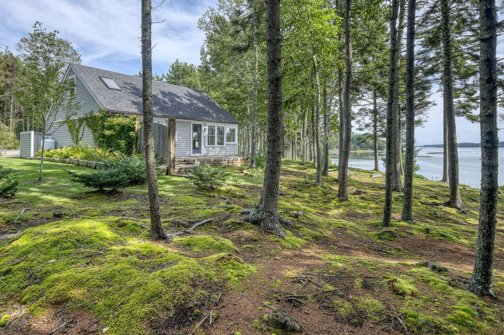 102 Fish Creek Road Deer Isle, ME 04627 - Photo 47 of 65 102FishCreekRd-47