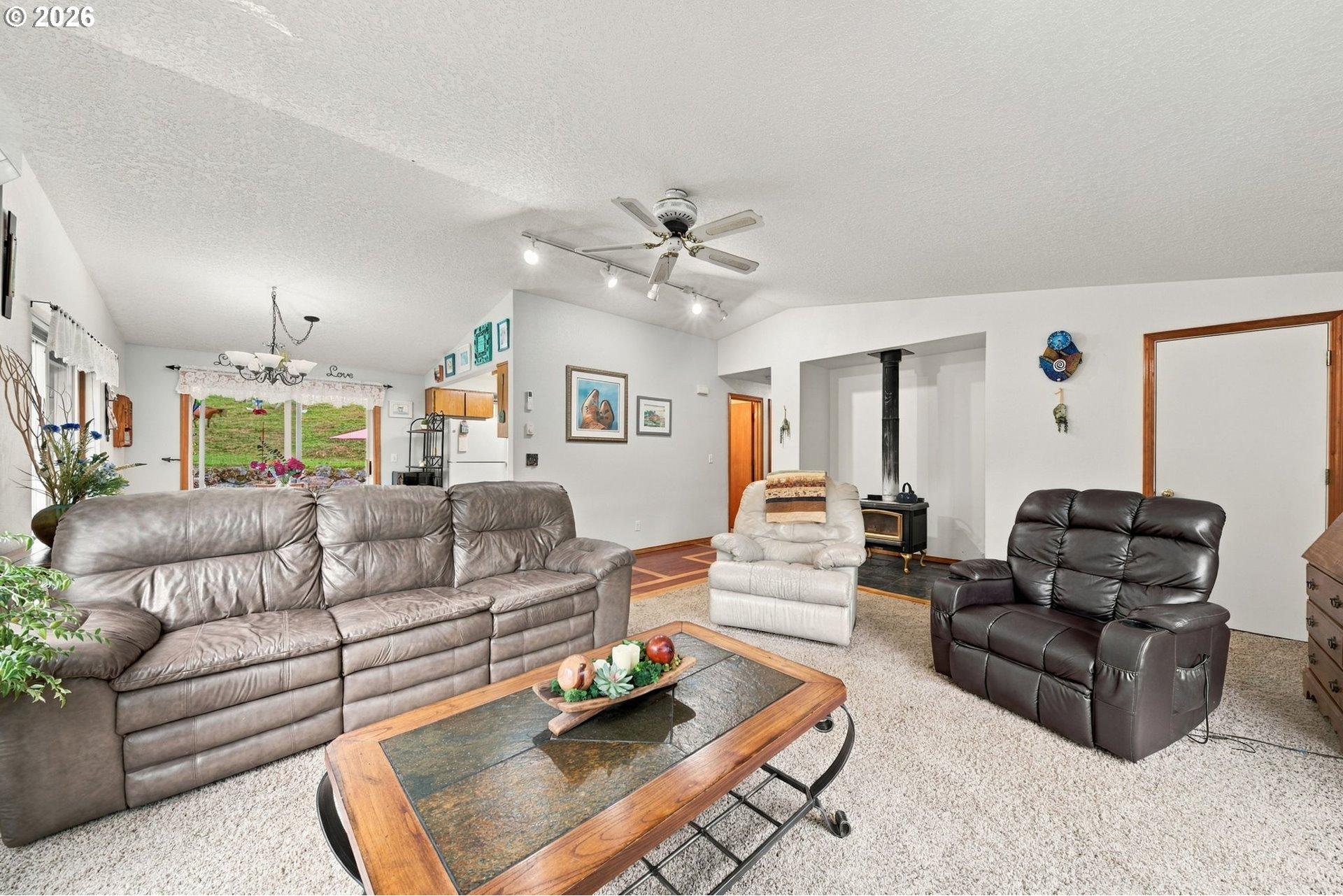 20595 Southeast Borges Road Damascus, OR 97089 - Photo 12 of 38 Gallery Image 12