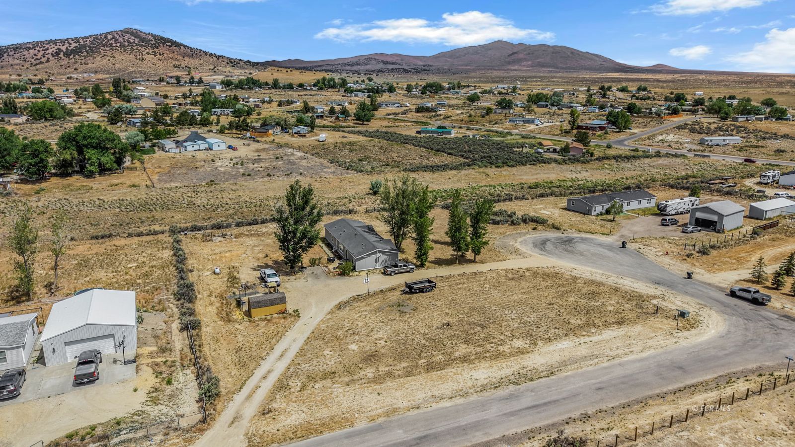 695 Dillon Lane Spring Creek, NV 89815 - Photo 4 of 28