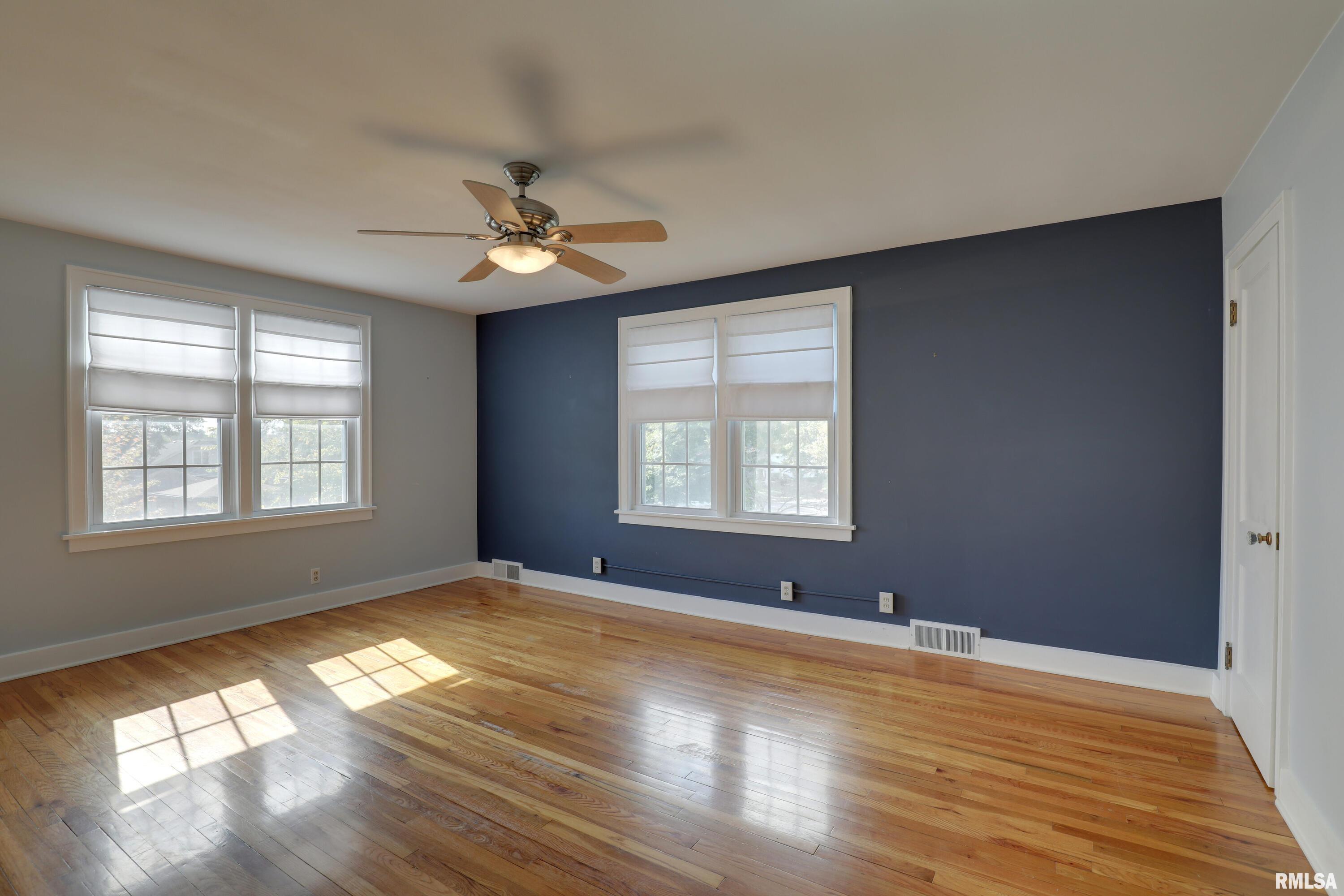 2215 Oak Street Quincy, IL 62301 - Photo 12 of 28