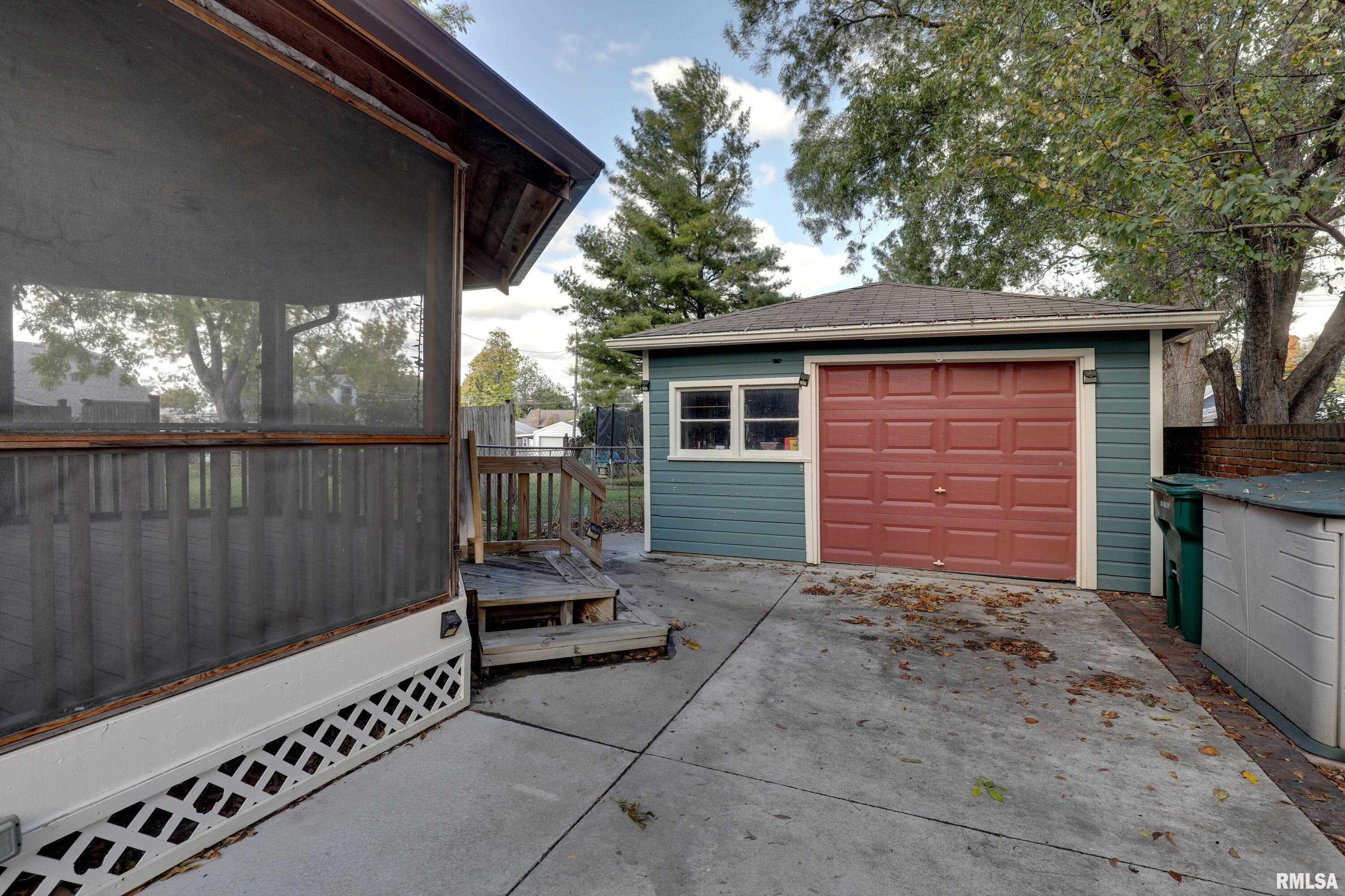 2215 Oak Street Quincy, IL 62301 - Photo 26 of 28