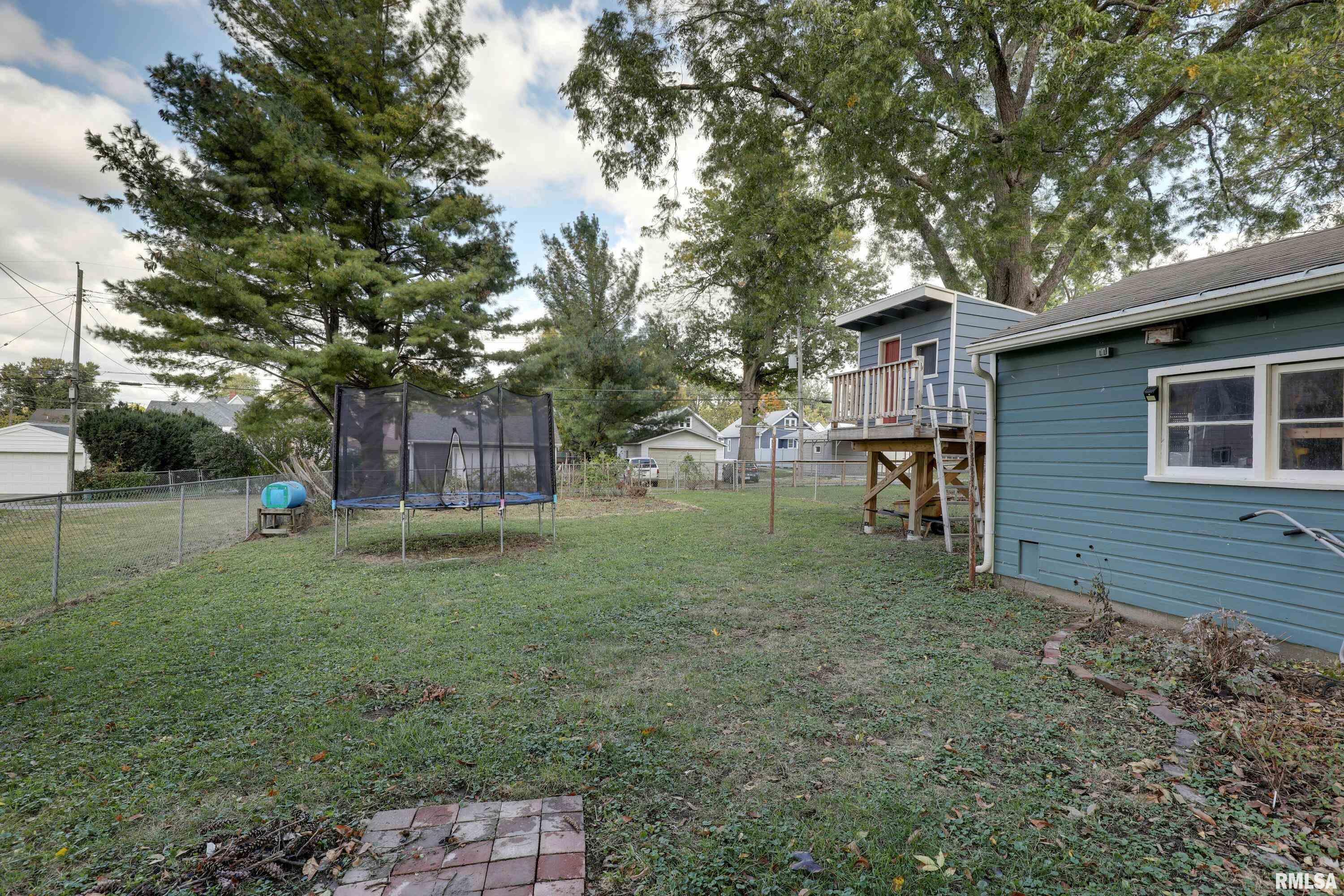 2215 Oak Street Quincy, IL 62301 - Photo 27 of 28