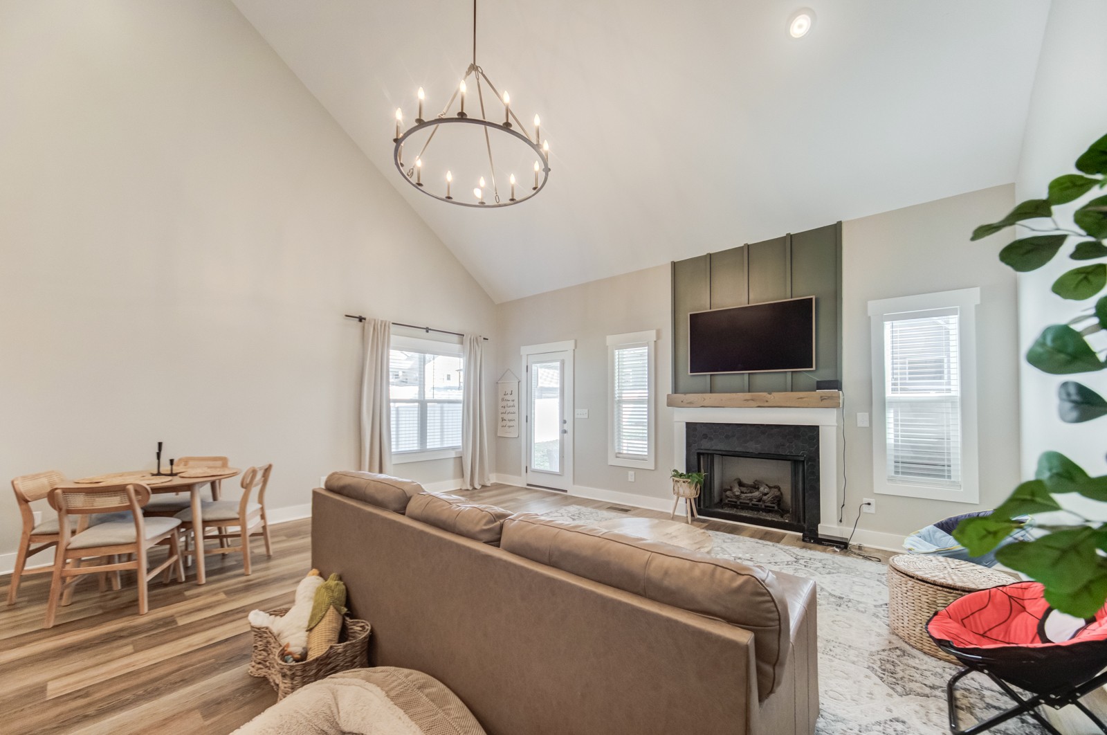 3072 Graystand Drive Greenbrier, TN 37073 - Photo 7 of 19