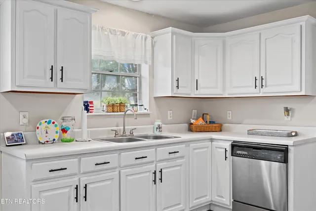 $439,000 | 4655 Highway 30, Decatur, TN 37322