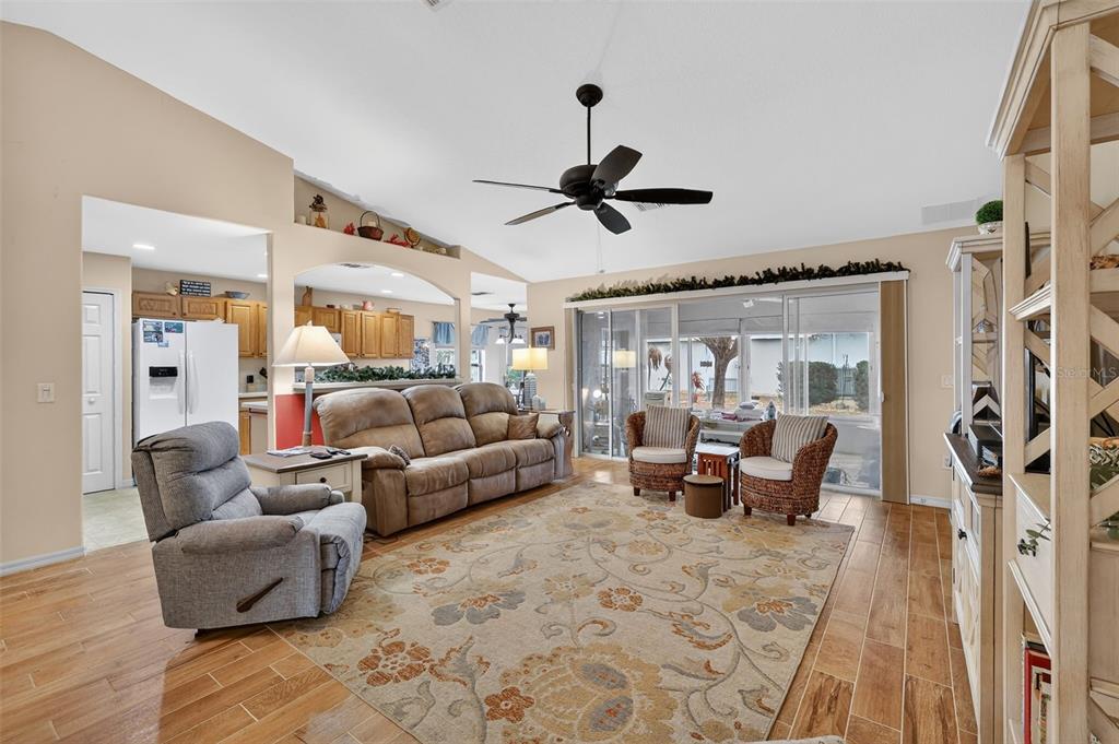 15714 Southwest 16th Terrace Ocala, FL 34473 - Photo 6 of 36