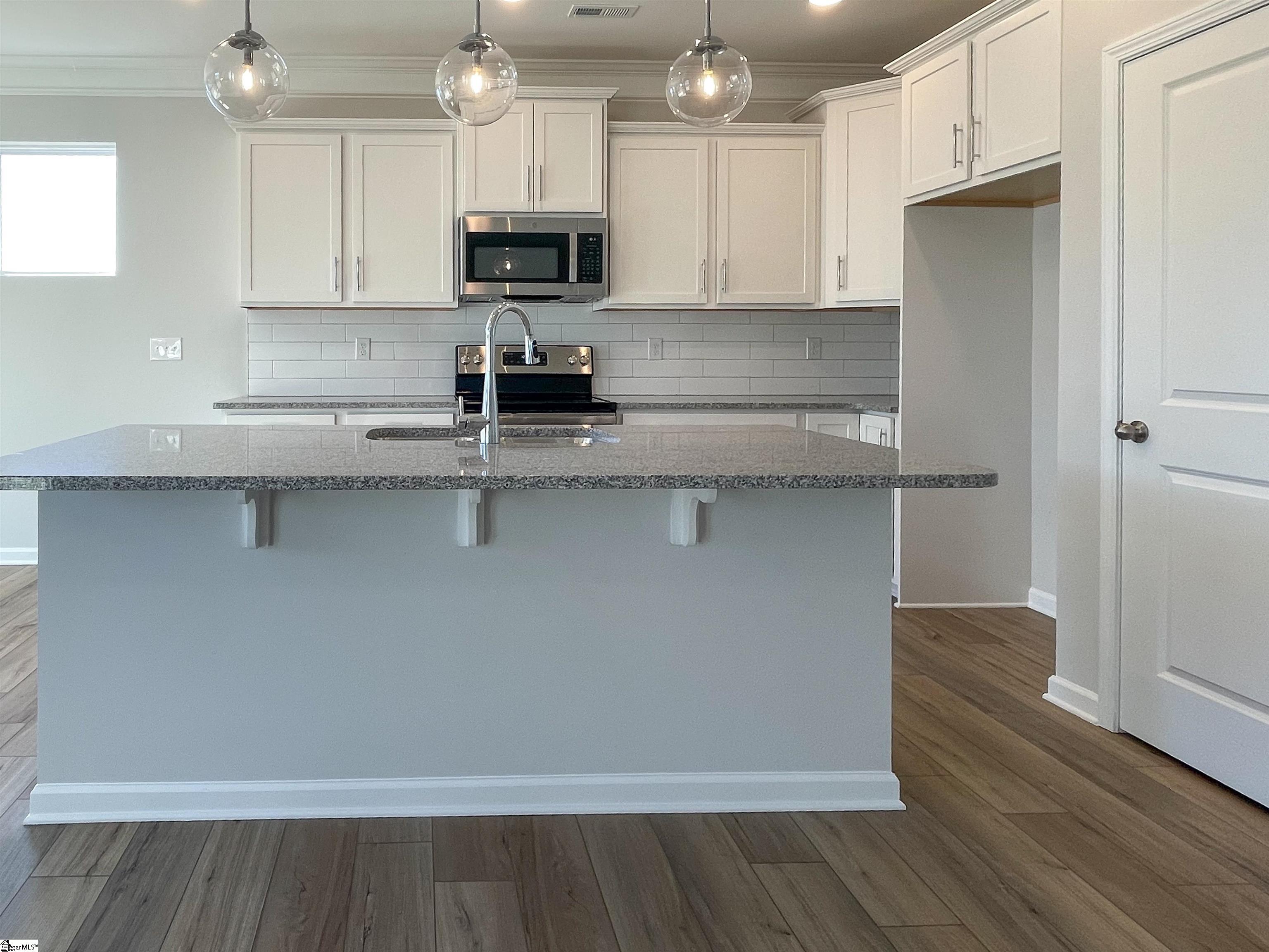 273 Pendergast Road Greenville, SC 29605 - Photo 6 of 24 Gallery Image 6