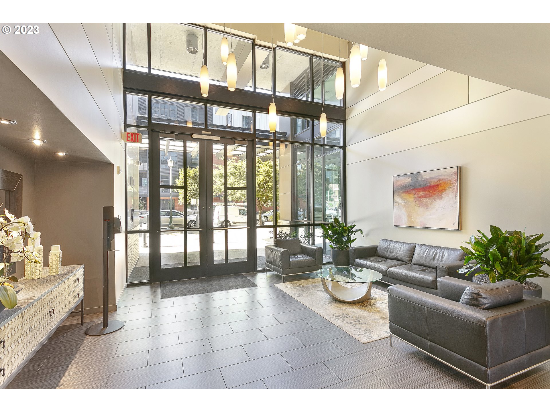 1830 Northwest Riverscape Street, Unit 503 Portland, OR 97209 - Photo 4 of 32 Lobby