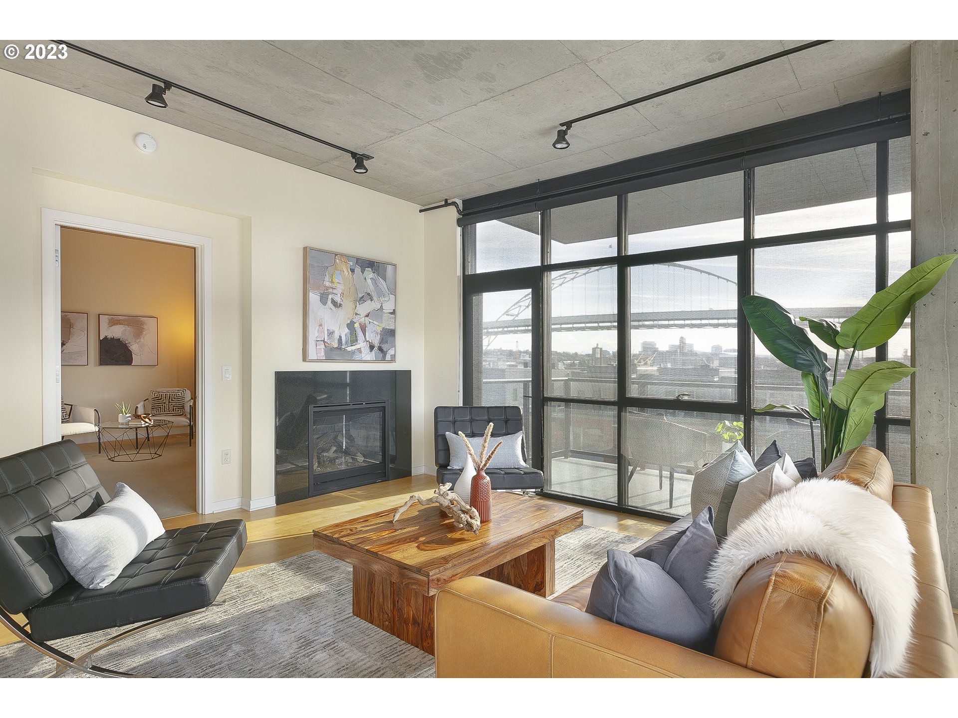 1830 Northwest Riverscape Street, Unit 503 Portland, OR 97209 - Photo 10 of 32 Living Room