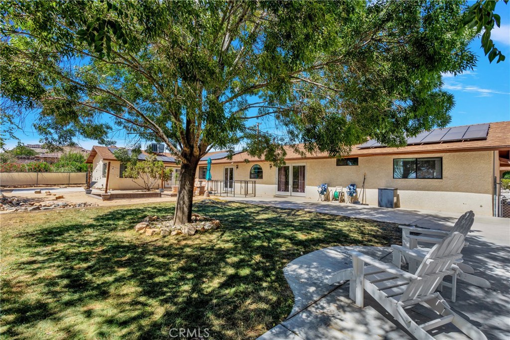 19095 Munsee Road Apple Valley, CA 92307 - Photo 39 of 58 a view of a house with backyard