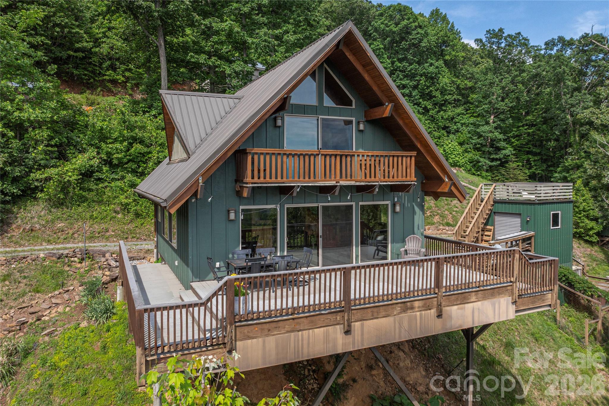 121 Mountain View Road Asheville, NC 28806 - Photo 2 of 33