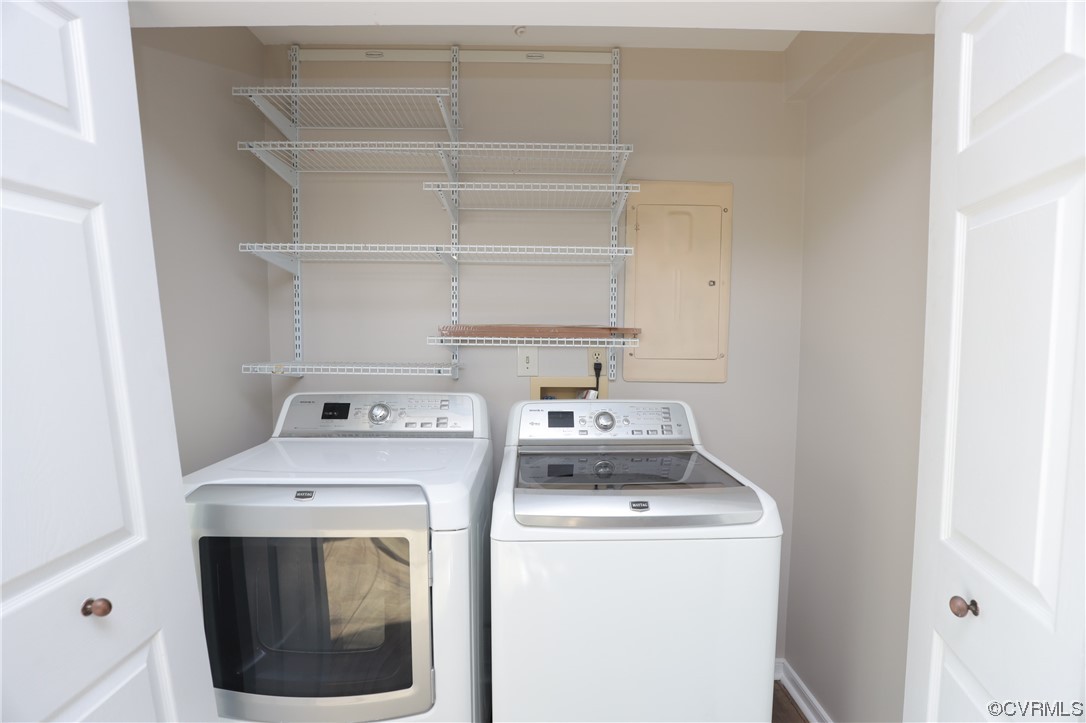 1355 Robindale Road Richmond, VA 23235 - Photo 29 of 35 a utility room with dryer and washer