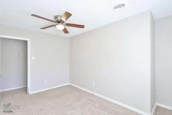 $1,995 | 5226 North 9th Street, Abilene, TX 79603