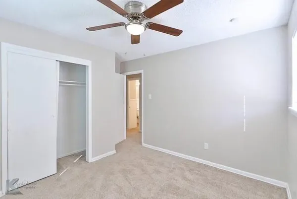 $1,995 | 5226 North 9th Street, Abilene, TX 79603