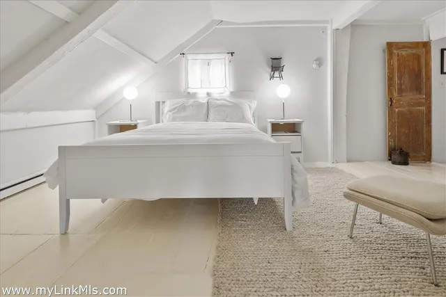 $3,750,000 | 118 B And D Orange Street, Unit S 2, Nantucket, MA 02554