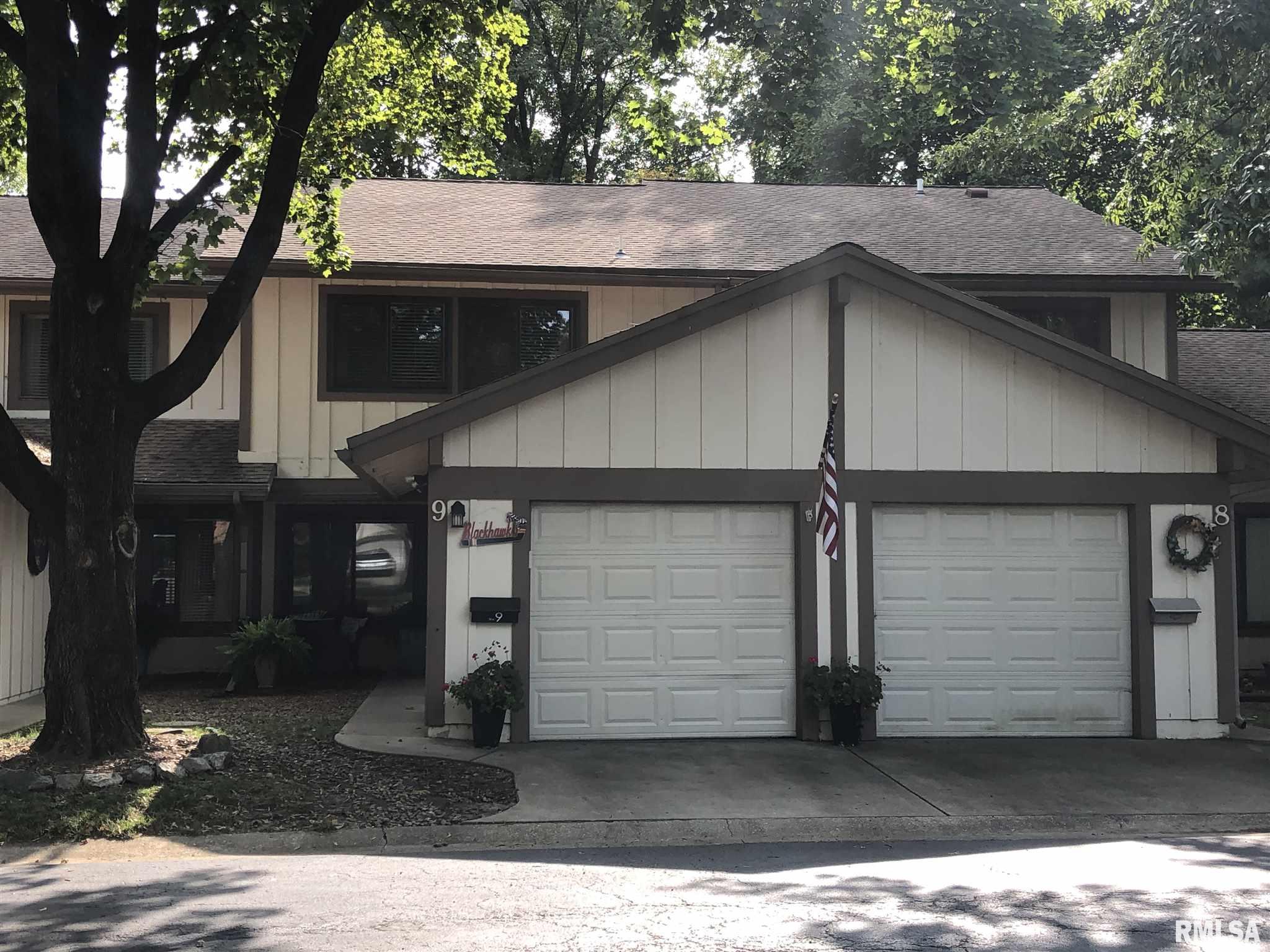 9 Oakbend Court Springfield, IL 62704 - Photo 2 of 2 Gallery Image 2