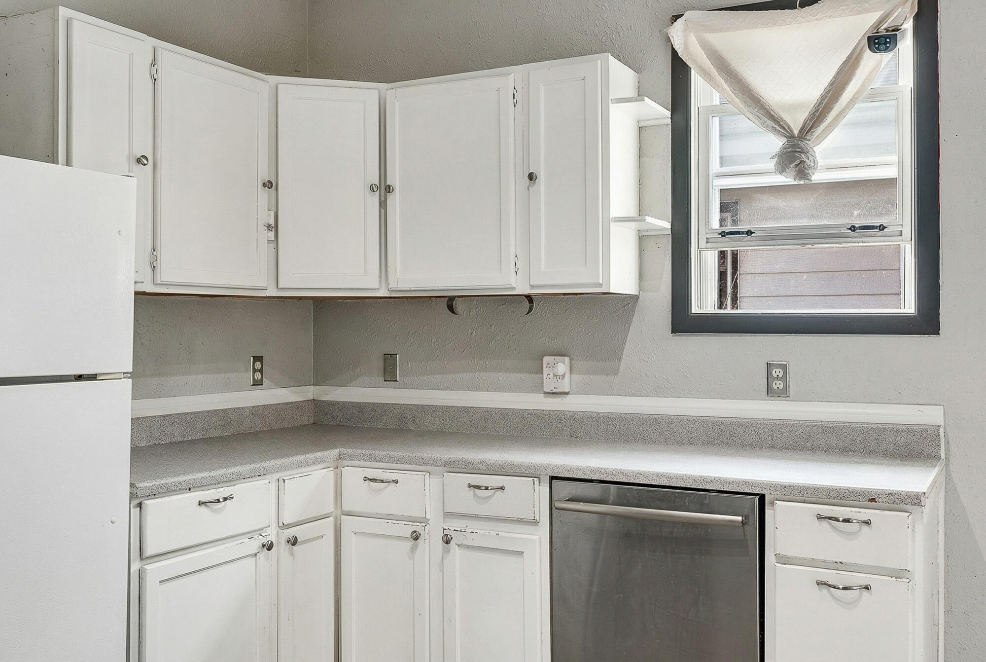 1017 7th Street South La Crosse, WI 54601 - Photo 12 of 32 _DSC1743_reedit_5246a080_autofill_230177