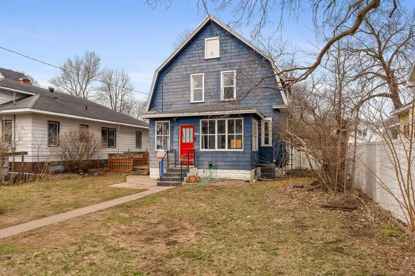 $249,900 | 1017 7th Street South, La Crosse, WI 54601